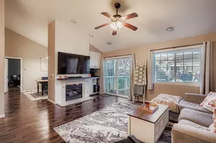 6887 Folkestone Rd, Apple Valley, MN 55124 - Photo 3