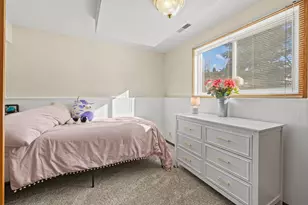 13713 James Ave S, Burnsville, MN 55337 - Photo 17