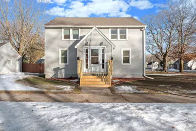 907 8th Street SE, Austin, MN 55912 - Photo 1