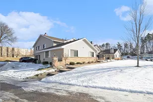 7648 Wedgewood Ct N, Maple Grove, MN 55311 - Photo 5