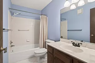 9500 Collegeview Rd, Bloomington, MN 55437 - Photo 17