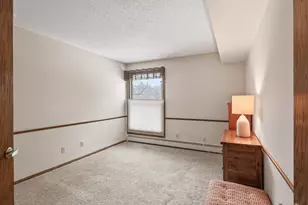 9500 Collegeview Rd, Bloomington, MN 55437 - Photo 15