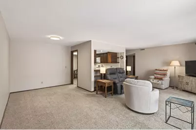 9500 Collegeview Road #112, Bloomington, MN 55437 - Photo 3