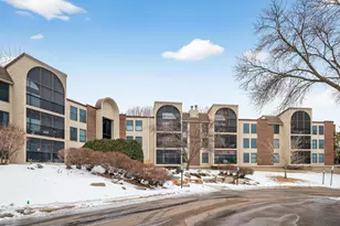 9500 Collegeview Rd, Bloomington, MN 55437 - Photo 23