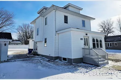 251 2nd Street, Dawson, MN 56232 - Photo 3