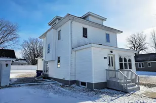 251 2nd St, Dawson, MN 56232 - Photo 3