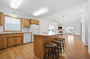 393 Phyllis St, Big Lake, MN 55309 - Photo 3