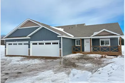 15592 100th Avenue, Milaca, MN 56353 - Photo 1