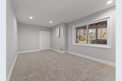 12060 48th Avenue N, Plymouth, MN 55442 - Photo 25