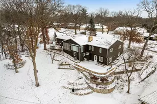 115 Ardmore Dr, Golden Valley, MN 55422 - Photo 5