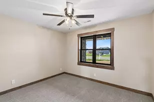 480 Coyote Way, New Richmond, WI 54017 - Photo 19