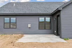 480 Coyote Way, New Richmond, WI 54017 - Photo 29