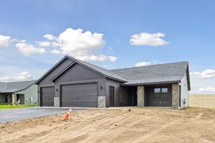 480 Coyote Way, New Richmond, WI 54017 - Photo 31