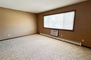 1221 Madison Ave, Detroit Lakes, MN 56501 - Photo 3