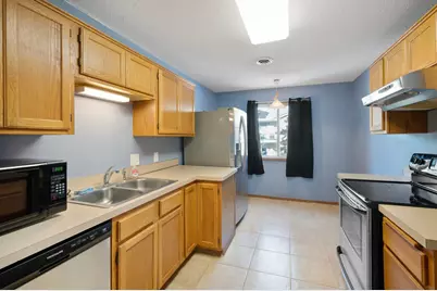 6248 Magda Drive #D, Maple Grove, MN 55369 - Photo 5