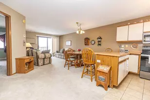 2832 32nd St S, Moorhead, MN 56560 - Photo 13