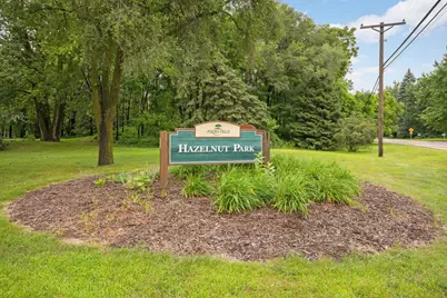 1811 Stanbridge Avenue, Roseville, MN 55113 - Photo 41