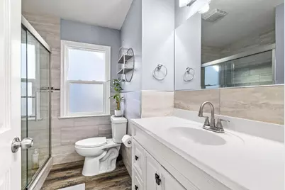 975 Hyacinth Avenue E, Saint Paul, MN 55106 - Photo 13