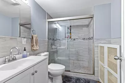 975 Hyacinth Avenue E, Saint Paul, MN 55106 - Photo 23