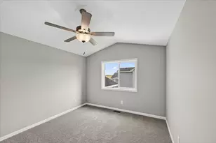 100 Robbie Ln, Howard Lake, MN 55349 - Photo 9