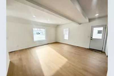 515 E Spring Street, Redwood Falls, MN 56283 - Photo 5