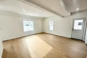 515 E Spring St, Redwood Falls, MN 56283 - Photo 5
