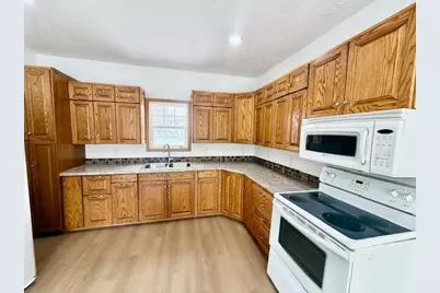 515 E Spring Street, Redwood Falls, MN 56283 - Photo 11