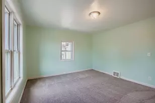 610 Fairview Ave N, Saint Paul, MN 55104 - Photo 21