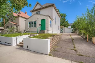 610 Fairview Ave N, Saint Paul, MN 55104 - Photo 3