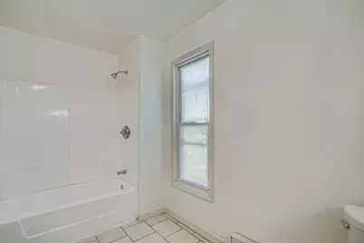 610 Fairview Avenue N, Saint Paul, MN 55104 - Photo 25