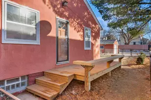 445 Upton Ave S, Minneapolis, MN 55405 - Photo 17