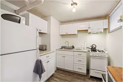 1770 Humboldt Avenue S #Garden Level, Minneapolis, MN 55403 - Photo 3