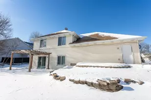 5537 Golfview Ave N, Oakdale, MN 55128 - Photo 41