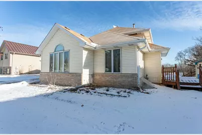 5537 Golfview Avenue N, Oakdale, MN 55128 - Photo 45