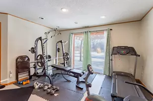 5537 Golfview Ave N, Oakdale, MN 55128 - Photo 17