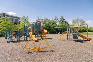 7540 Edinborough Way, Edina, MN 55435 - Photo 59