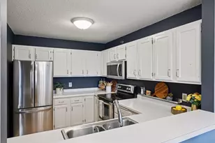 7540 Edinborough Way, Edina, MN 55435 - Photo 13