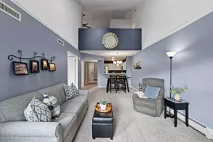 7540 Edinborough Way, Edina, MN 55435 - Photo 11