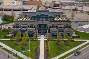 7540 Edinborough Way, Edina, MN 55435 - Photo 63