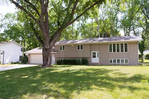 200 Interwood Dr, Glencoe, MN 55336 - Photo 1