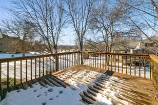8111 Kimberly Ln N, Maple Grove, MN 55311 - Photo 21