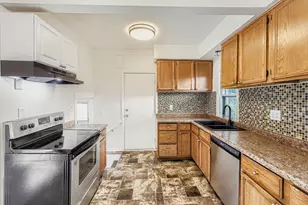 1683 Minnehaha Ave E, Saint Paul, MN 55106 - Photo 9