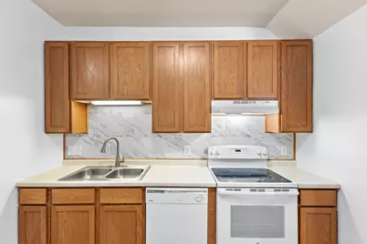 90 Bridgewater Trail, Hudson, WI 54016 - Photo 11