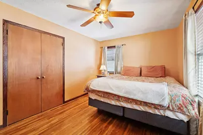 9642 Columbus Avenue S, Bloomington, MN 55420 - Photo 19