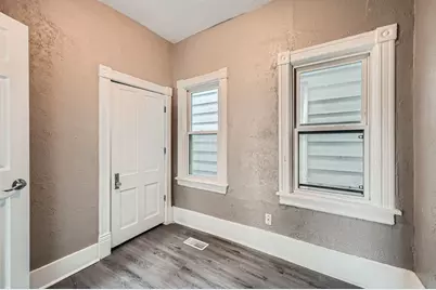 911 Sims Avenue, Saint Paul, MN 55106 - Photo 19