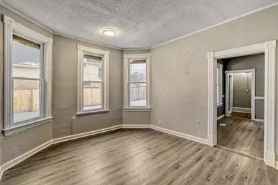 911 Sims Avenue, Saint Paul, MN 55106 - Photo 3