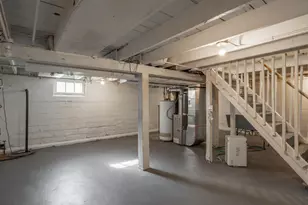 1002 Lowry Ave N, Minneapolis, MN 55411 - Photo 9