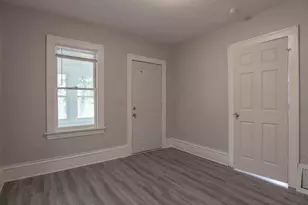 1002 Lowry Ave N, Minneapolis, MN 55411 - Photo 7