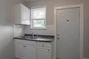 1002 Lowry Ave N, Minneapolis, MN 55411 - Photo 3