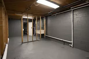 19115 Homestead Cir, Eden Prairie, MN 55346 - Photo 21